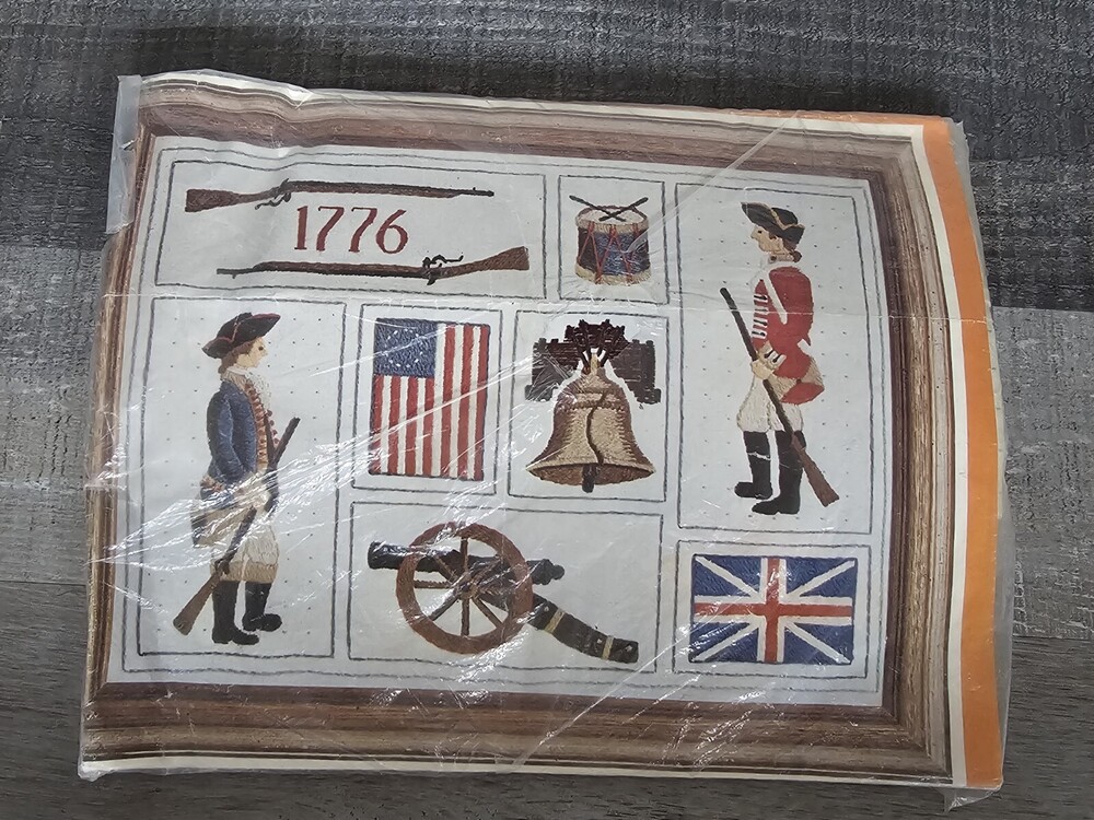 Rare Americana Folk Art Vintage Canvas Crewel Kit 1776 Revolutionary War 125b